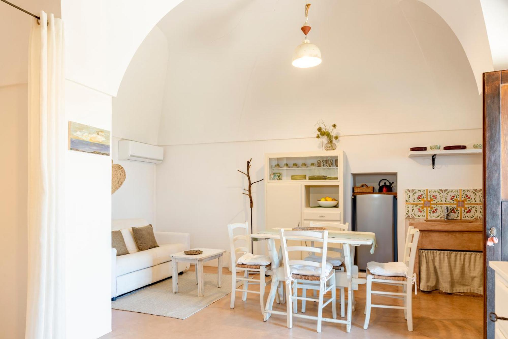 Kuddia Attalora Villa Scauri  ภายนอก รูปภาพ